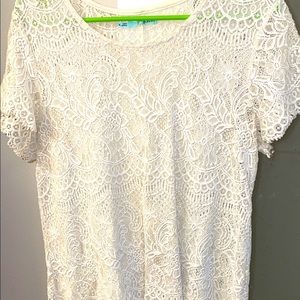 Short sleeve lace Maurice’s top